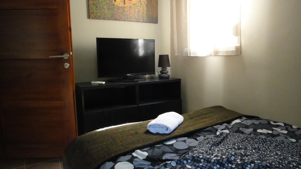 בודפשט Mgtels Apartman - With Private Parking מראה חיצוני תמונה